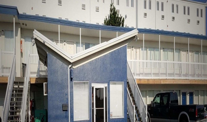 Cabana Motel