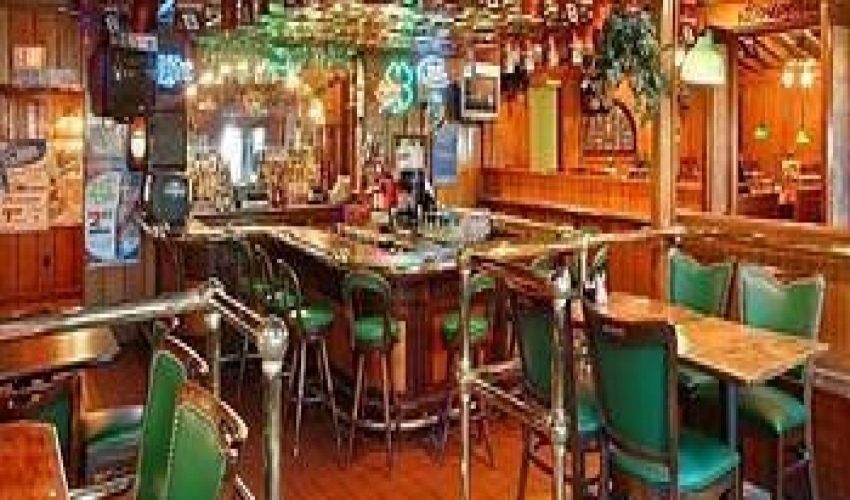 Finnigan's Irish Pub & Eatery