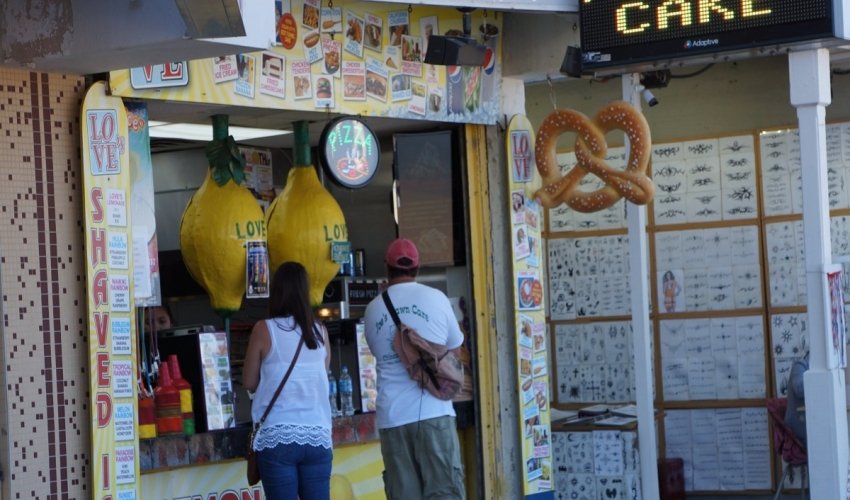 Love's Lemonade & Funnel Cake