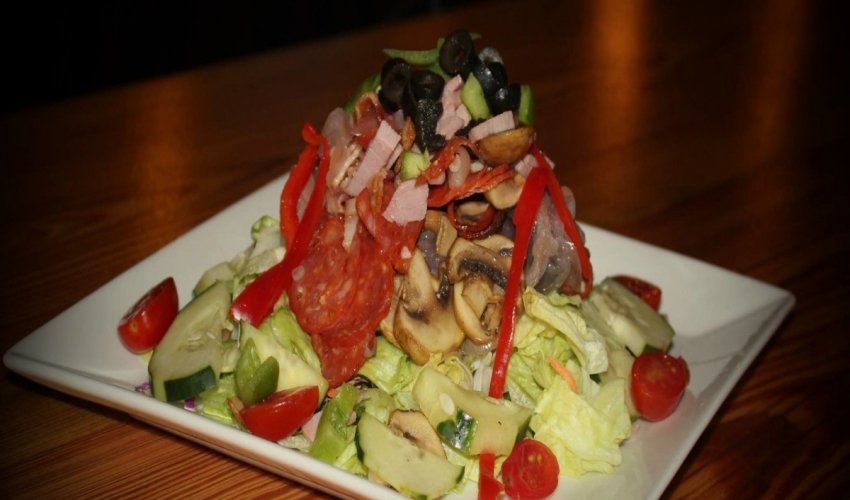 Squarz Pizza & Restaurant