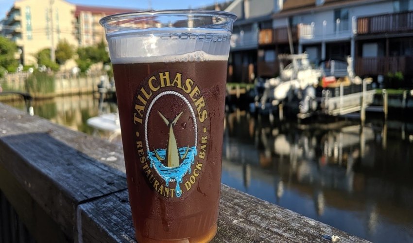 Tailchasers Restaurant & Dock Bar