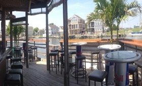 Harpoon Hanna's