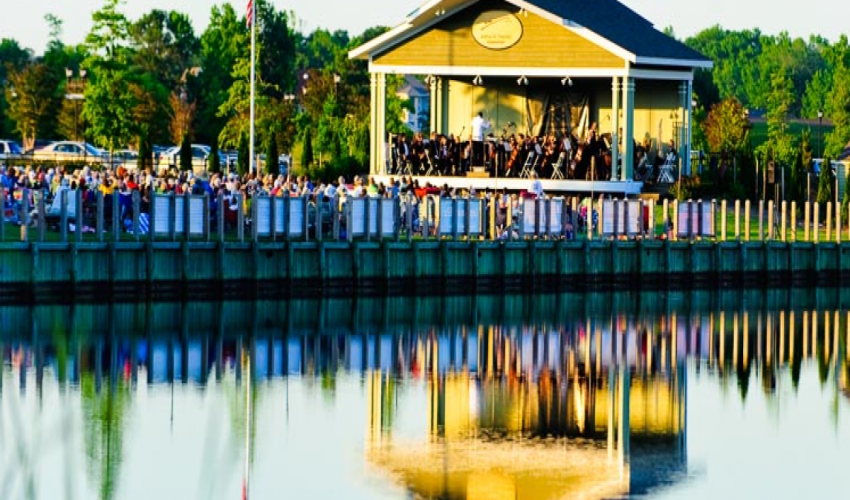 The Freeman Stage at Bayside