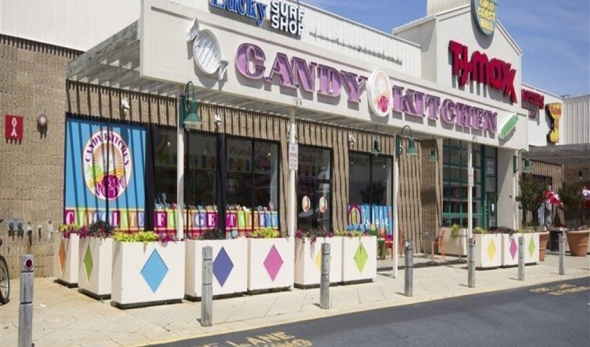 Candy Kitchen in Gold Coast Mall