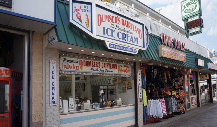 Dumser's Dairyland Original Boardwalk Location