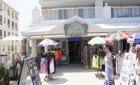 Beachwear Outlet