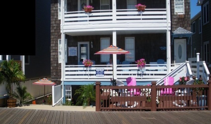 Coronet Apartments