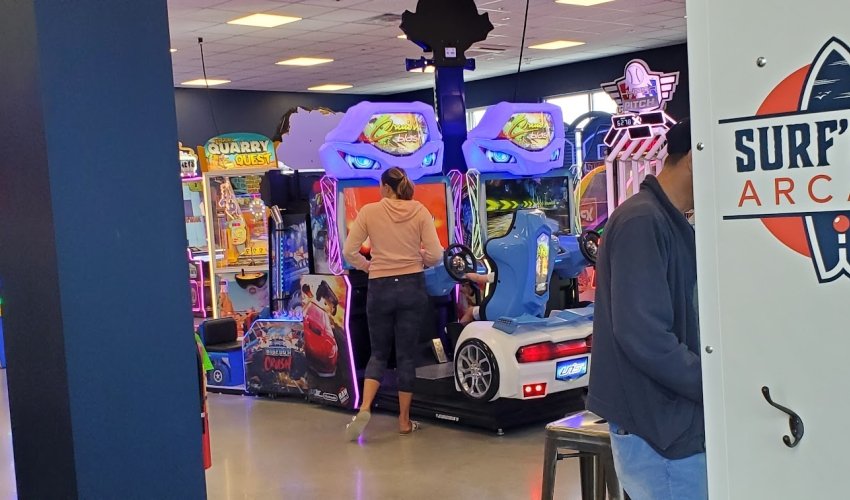 Surf's Up Arcade