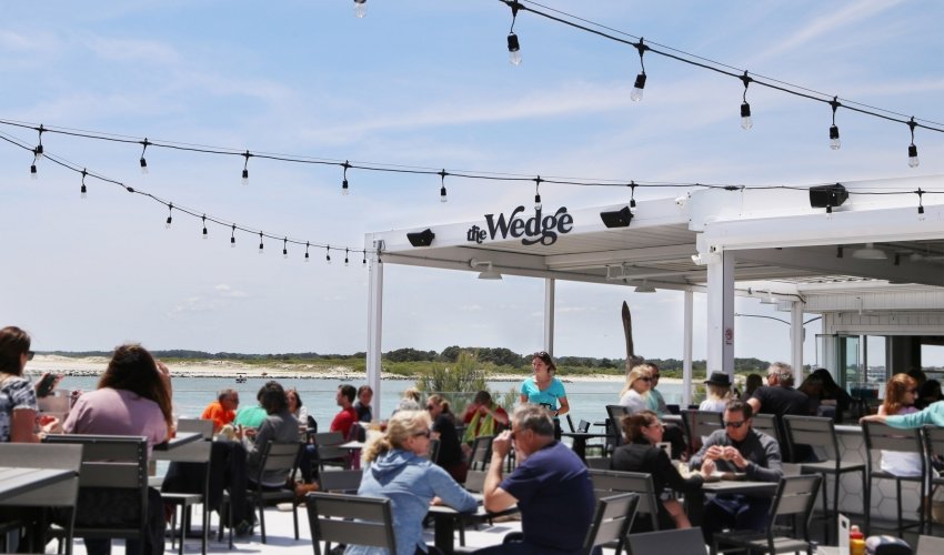 The Wedge Bar