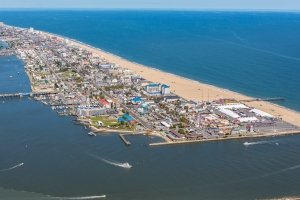 Two Sides of Ocean City: Bayside vs Oceanside